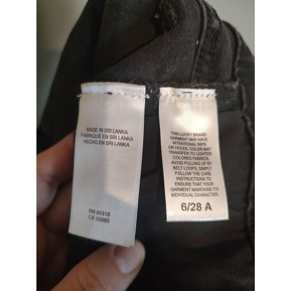 Lucky Brand Women's Size 6/28 A Black Sweet Mid Rise Straight Jeans Distressed - Picture 7 of 9